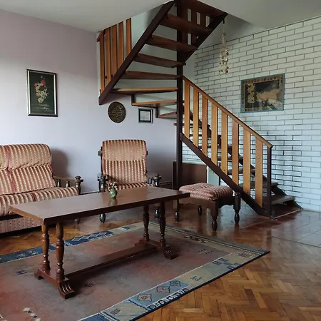 Tony Montana's House For Rent Klenovica