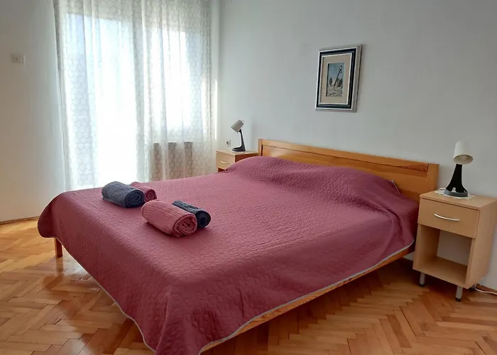 Nyaraló Tony Montana's House For Rent